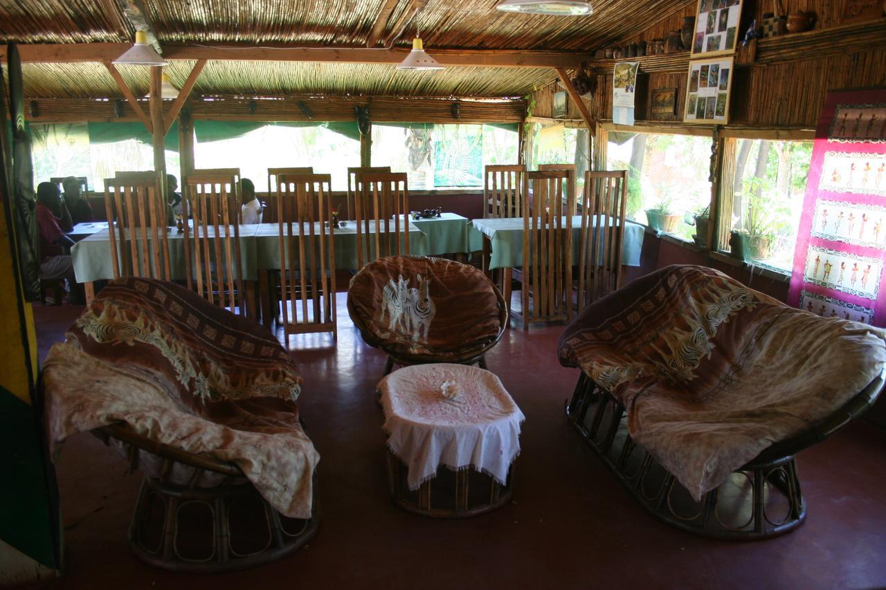 Itc Lodge Ranohira Exterior foto